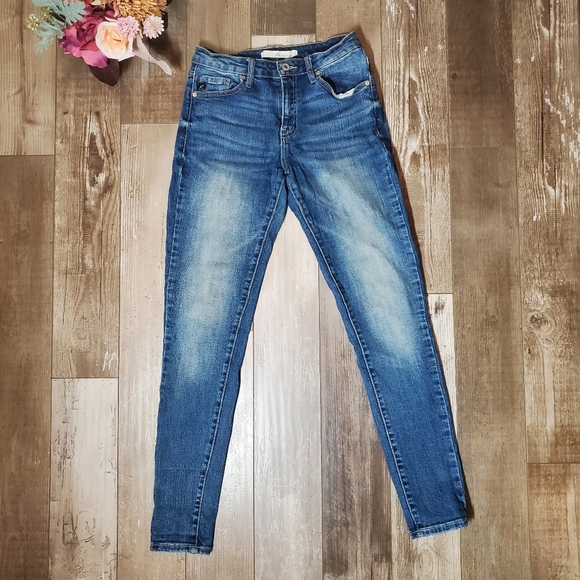 KanCan Medium Wash Faded Blue Skinny Jeans Juniors Size 5 Women's Size 26 - Picture 1 of 16